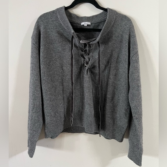 Rails cropped sweater with grey velvet ties. Wool and cashmere. Loose fit. - Picture 3 of 7